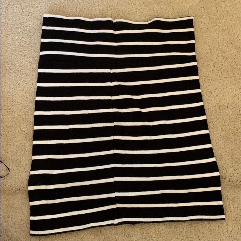 Black and White Pencil Skirt
